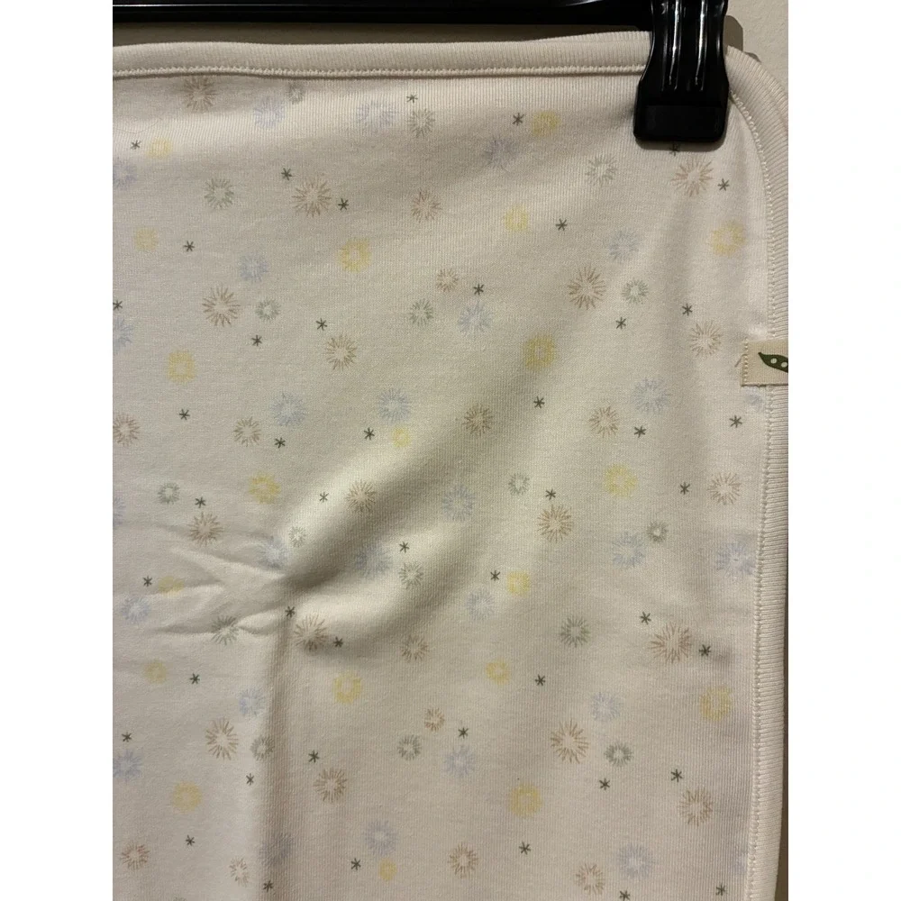 Easy‎ Peasy Organic Cotton Baby Blanket Floral Print Delicate Ivory